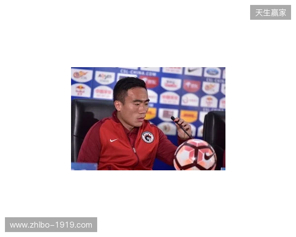 浙江球迷质疑:李提香还有油为什么要放走?明年准备吃散伙饭了? 浙江球迷质疑:李提香还有油为什么要放走?明年准备吃散伙饭了?