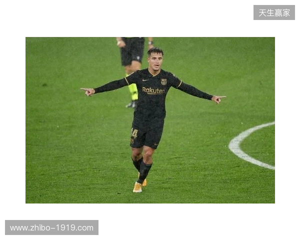 巴萨官方：莱万左眼眶骨折，将缺席对阵马竞的比赛