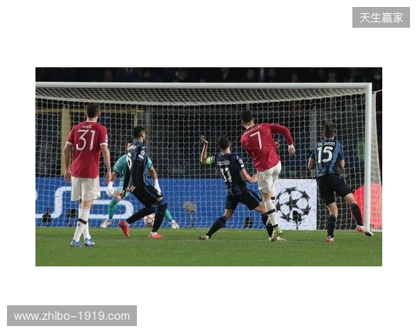 记者：因下赛季很大概率有欧冠踢，曼联想B费再至少留队1年